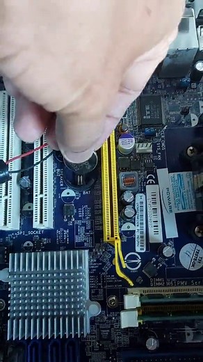 Como corrigir data e hora errada no Windows 10