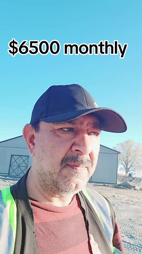 Truck Driver Jobs in Canada: Earn $6500 Monthly