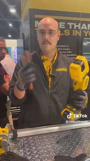 Effortless Clean Cuts with DEWALT's Copper Tubing Cutter