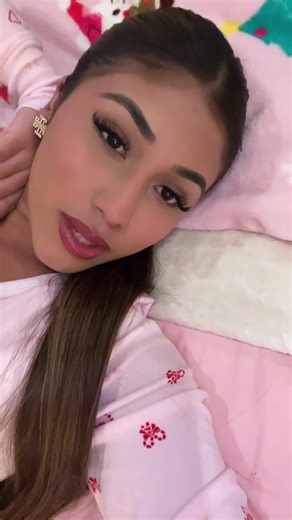 Des (@desitiller)’s videos with original sound - 🎼