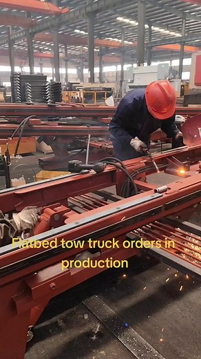 Flatbed tow truck orders in production#tow #TowingCapacity #towingandrecovery #towingtruck #towingfactory #towwreckertruck
