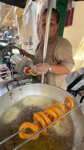 Delicias Callejeras en la Comuna 13 de Medellín