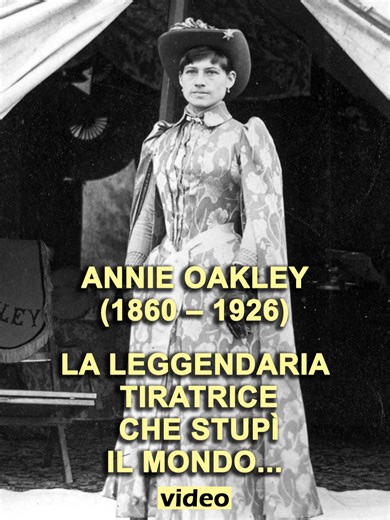 Annie Oakley: La leggendaria tiratrice che stupì il mondo! Immergiti nella storia di Annie Oakley (1860 - 1926), un'icona del Selvaggio West e vera star internazionale. Nata Phoebe Ann Moses in Ohio, la sua infanzia fu segnata dalla povertà, ma fin da giovanissima dimostrò un talento straordinario per la caccia, che la rese un'abile tiratrice e fonte di sostentamento per la sua famiglia. 🎯 Dalla Caccia ai Palcoscenici Mondiali: La sua vita cambiò quando incontrò Frank E. Butler, un altro tirato