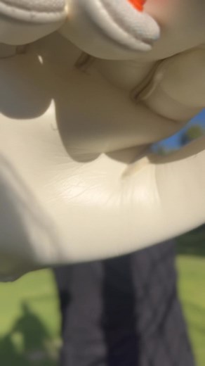 ❤️BM TU TIENDA VIRTUAL DE CONFIANZA❤️ MAS INFORMACIÓN A NUESTRO : 📲💚 WHATSAPP : 916575253 -955 439 897‬ ❤️TIKTOK : https://www.tiktok.com/@bmtrecegloves?_t=ZM-8wy4wHiBsl3&_r=1 ❤️Instagram : https://www.instagram.com/bm_13_gloves?igsh=MW5wa2x0czBudGxsOA==&utm_source=qr Si gusta puede pasar por nuestra página y regalarnos y grandioso 👍y de esa manera nos ayudas a acercarnos mas a ti ❤ 📲💙 Página de Facebook: https://www.facebook.com/BM13goalkeepers | Bm Trece Gloves