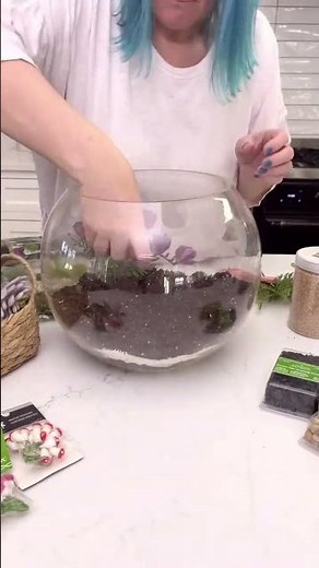 DIY Spring Terrarium 🌿 Easy Terrarium Idea
