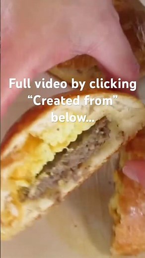 EGG SAUSAGE CHEESE STUFFED BISCUIT 😋 YUMMY 😍 #food #cooking #breakfast #homemade #recipe #tutorial