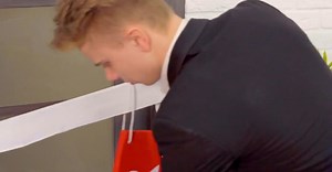 Video oleh RingTheBell.com Task Manager di Pexels