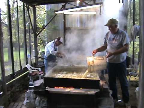 Making Sorghum Syrup