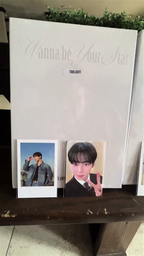 Astro Photobook: Wanna Be Your Star Insights