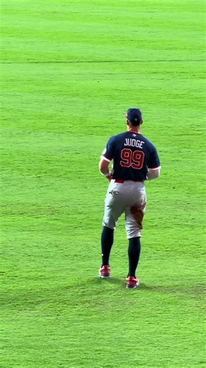 Random moments of Aaron Judge on the field , while fielding, interacting with fans, and sharing moments with his teammates. A true captain on and off the field. #aaronjudge #teamusa #wbc