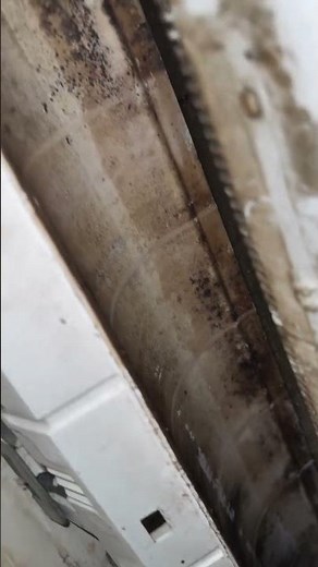 Cleaning Your AC Unit (the right way)