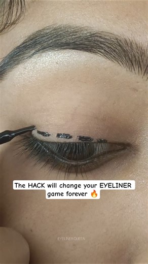 The HACK will change your EYELINER game forever 🔥 #makeup #youtubeshorts #shorts #shortvideo #viral