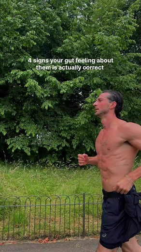 Your intuition processes information faster than your logical mind. When your gut is trying to tell you something important: 1️⃣ You feel physically uncomfortable around them, even when nothing seems obviously wrong. Tension in your chest, stomach unease, or general restlessness - your nervous system is picking up on subtle cues your conscious mind hasn’t registered yet. 2️⃣ You find yourself making excuses for their behaviour to others. If you’re constantly explaining their actions to friends o