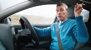 Six all-new electric cars going head-to-head from 100% to 0%! But what will happen when their batteries are empty?! 🤔 | carwow