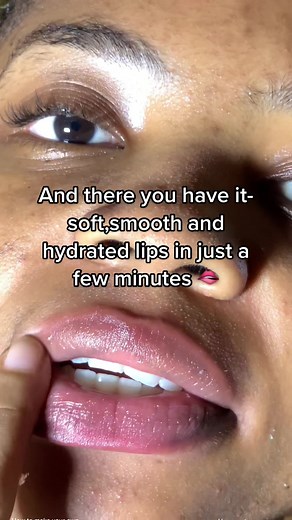 Using two ingredients you probably have at home,here’s a quick solution to dry and chapped lips 🫦#ugccreator #lipcareroutine #lipcare #sugarscrub #sugarscrubrecipe #tiktoklagos #beauty #ugcbynesa #fypageシ #ugccontentcreator #ugccreatorinnigeria #Glowup #skincare #ugcnigeria #ugccreatorinlagos
