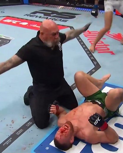 Carlos Prates FINISHES Jack Della Maddalena #ufcperth
