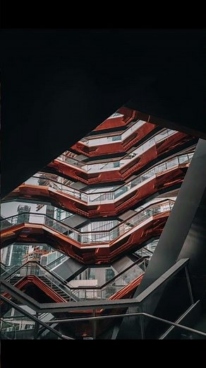 The Vessel: NYC's Stunning Spiral Staircase!