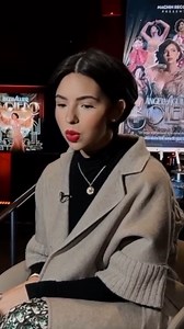 307K views · 6K reactions | Lo que le gritaron a Ángela Aguilar, que la hizo llorar en los Kid’s Choice Awards | Famozos | Facebook