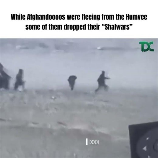 When Afghandooos Were Fleeing From The Humvee Some Of Them Dropped Their " Shalwars " 🇵🇰 💚