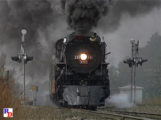 The 261 has been freshly rebuilt and heads out of Stevens Point, Wisconsin. Today the 261 still operates on excursions for the "Friends of the 261" organization. https://261.com From the Pentrex show "Milwaukee Road 261, Rebuilt to Run" https://rfd.video/Milwaukee261 | Steam Giants