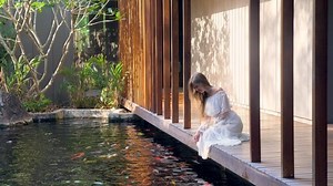 Woman Japanese Garden Feeding Fish Girl Stock Footage Video (100% Royalty-free) 1096592743 | Shutterstock