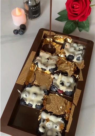 Indulge in Blueberry Gold Chocolate in Dubai