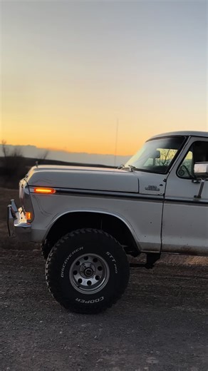 Classic Ford Dentside Trucks: A Retrospective