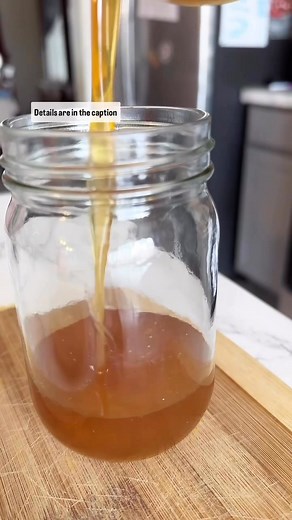 The cure-all syrup you didn’t know you needed… ✨ Packed with immune-boosting, detox support, and hormone-balancing ingredients, this multi-purpose syrup is like having a little jar of wellness magic in your kitchen! 🌿🍋 Here’s what’s inside: 🍯 Raw honey – nature’s antibiotic (I used manuka honey and raw honey- use whatcha got) ✨ 🌸 Cinnamon sticks – balances blood sugar, improves circulation, antimicrobial properties ✨ 🧄 Garlic – fights inflammation while strengthening immune system and fight