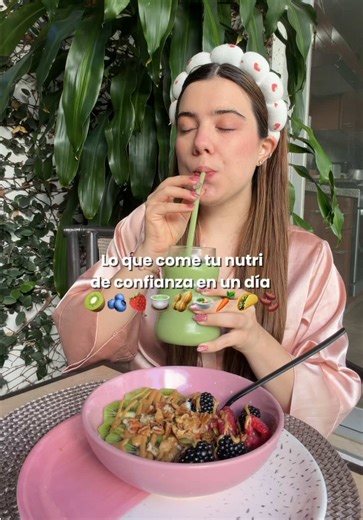 lo que como en un día🍵🥩🥝🍲 #loquecomoenundía #loquecomoenundia #loquecomoen1día #loquecomoen1dia