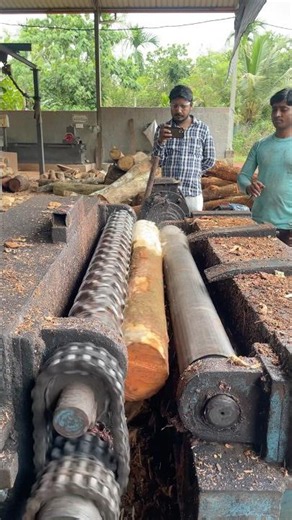 Wood cutting peeling plywood 😱🔥|#wheelsaw #peeling #machine