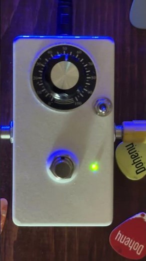Germanium OC45 Treble Booster Guitar Pedal Demo (Dallas Rangemaster)
