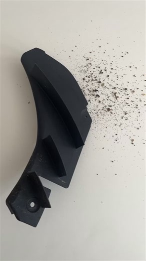 HeritageVehicle | on Instagram: "Real-world durability test: 7 months installed. ✅ No cracking ✅ No broken vanes ✅ Hardware still tight Like any underbody aero, it collects debris—so I periodically remove, wash, and reinstall. Form. Fit. Function. #porsche #engineering #aero #3dprint #craftcloud3d #gt3 #gt3rs"