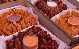 Synchronized onion bomb dip🔥