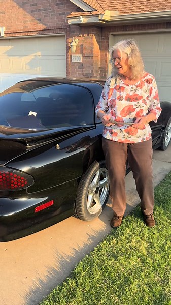2000 Pontiac WS6 6-Speed Muscle Car Experience