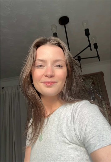 this is about giving flowers right ? #ootd #officeootd