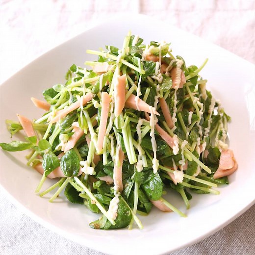 豆苗のごまごまサラダ 作り方・レシピ | クラシル