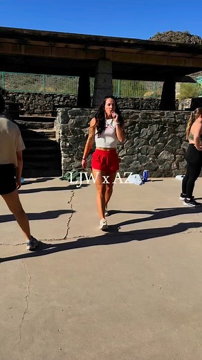 Had the BEST time with some of the LJW crew in Arizona this morning! 🌵 They crushed a bodyweight bootcamp style workout and it was so fun to see them meeting new people & making friends in the process. Fitness is more fun with friends & we’d love for you to join us at an event in the future 🙌🏼 #lexijwellness #iam1stphorm #1stphorm #weightloss #weightlossjourney #weightlosstips #fatloss #fatlossjourney #fatlosstips #fitnessjourney #athomeworkouts #athomeworkout #dumbbellworkout #dumbbellworkou