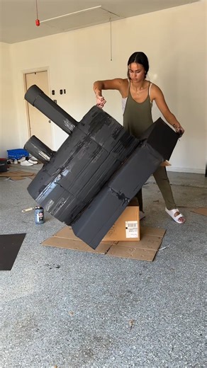 199K views · 1.5K reactions | Our Halloween wagon is starting to come together! #halloweenDIY #decoratewithme #halloweendecor | Jazlynebaybee | Facebook