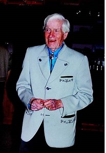 Ski pioneer Clif Taylor dies