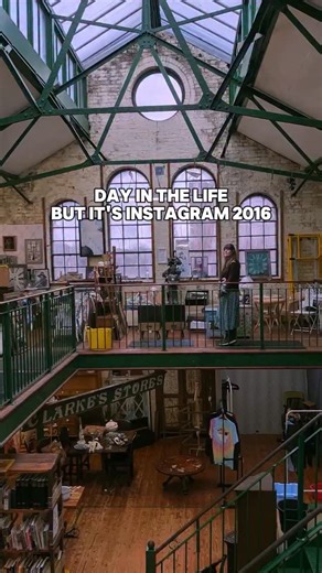 Fritha Quinn - Family Lifestyle & Travel on Instagram: "2016 Instagram, the days when a flat lay was considered..well not art.. but creative at least. When a picture of my cup of coffee with a pink filter could rack up four figures in likes without trying..the choke hold flower crowns and the dog filter had on us A simpler time 🤣 I did actually have a Google about what IG was like in 2016 in case I had missed anything and I realised it's the year IG stories were introduced. I actually remember 