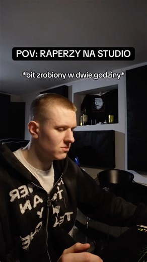 Rapper in the studio #flstudio #musicproducer #producerlife #rappl #music #beatmaker