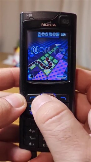 Nostalgic Snake Game on the Retro Symbian S60 N80 Prototype Phone