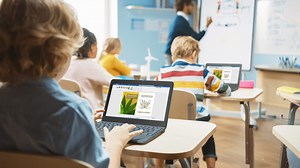 Lenovo Introduces New Windows Laptops Based on Alder Lake-N & Ryzen 7000 - Gizmochina