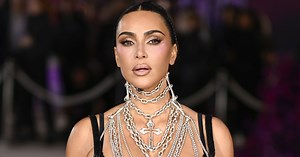 Kim Kardashian wows as she hits red carpet in leather and chains
