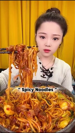 ASMR Spicy 🔥 Noodles 🍜 & Chicken 🍗 | Big Bite 😋 Eating Sounds 🎧
