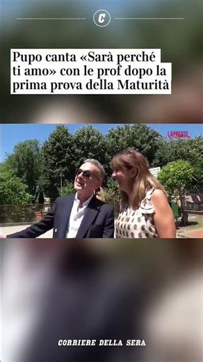 Pupo canta “Sarà perché ti amo” con le prof dopo la prima prova della Maturità