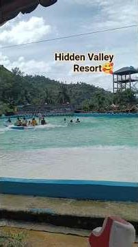 Experiencing the Hidden Valley Resort Infinity Wave pool