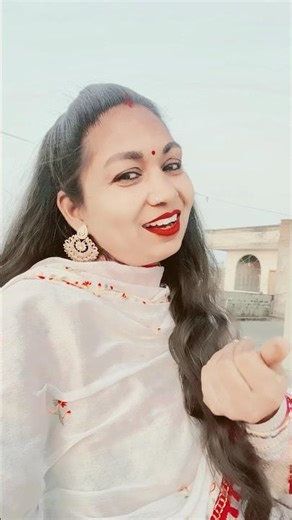 Kacche Ghar #youtubeshorts #viralvideo #shorts #punjabisong #trending #Mrs.MonikaChandra #ytshorts