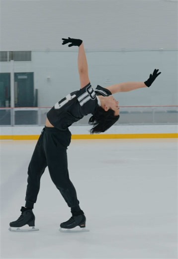 All the Things She Said Choreography Performance