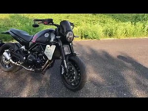 Benelli Leoncino 500 Walkaround & Acceleration